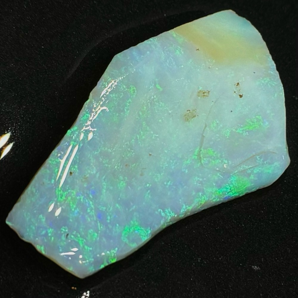 Thick Colorful Bar Of Brazilian Horca Opal 17.60 Cts Majestic Pattern And Colors